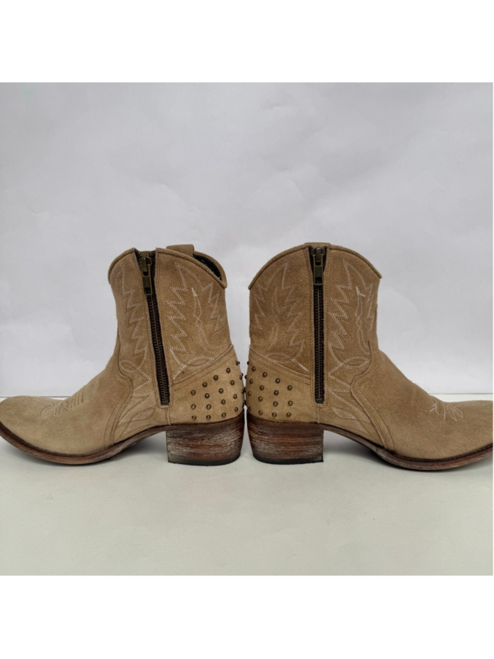 Sendra Suede Western Ankle Boots Size 37 Tan Embroidered Studded cowboy - Picture 6 of 10